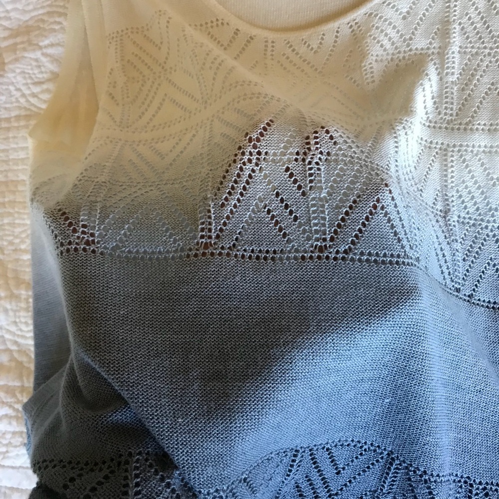 ABS TOP - Picture 3 of 3